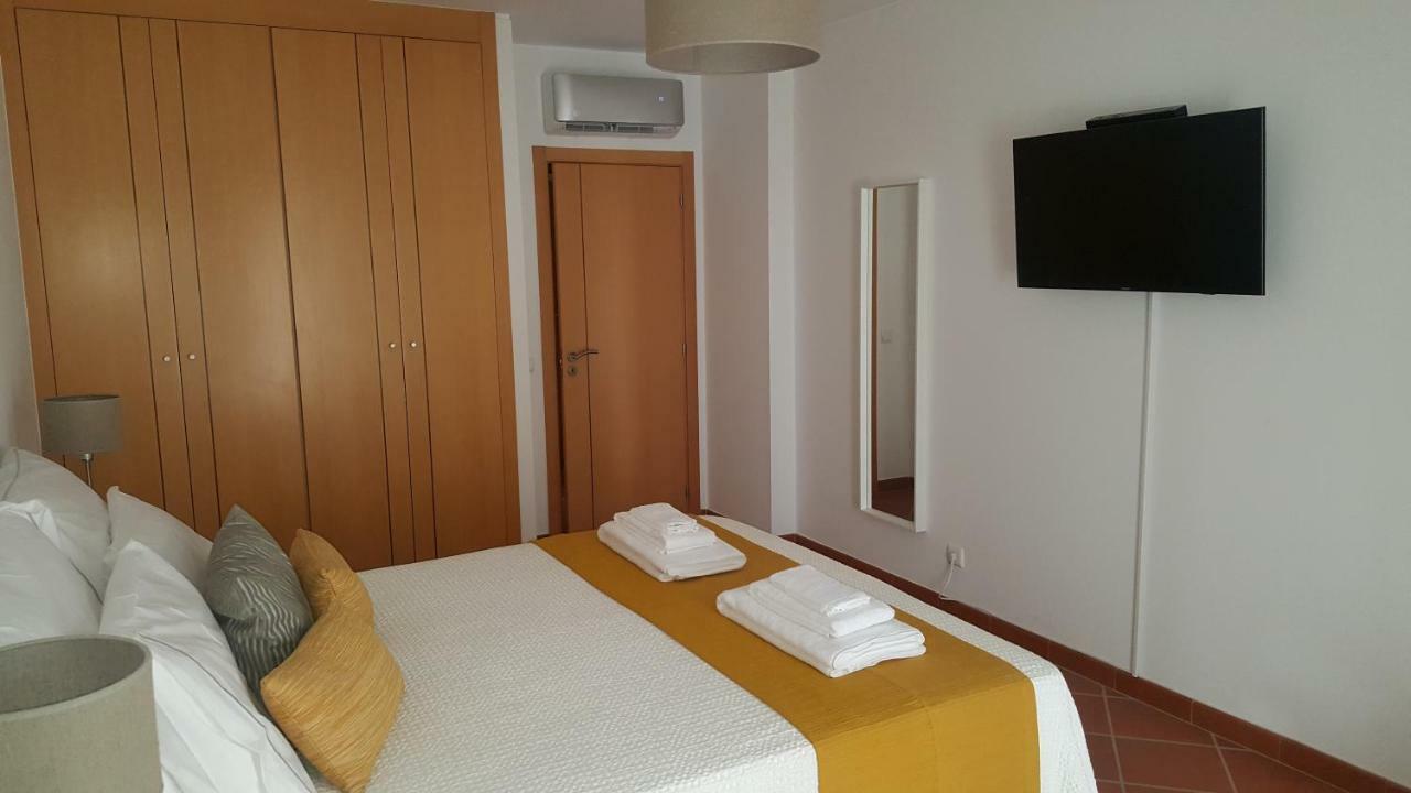 By The Sea - Rooftop Pools Apartment Armação de Pêra Екстериор снимка